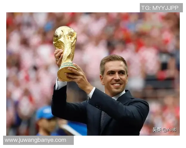 足球明星情感历程深度解析与精彩瞬间回顾图集 足球明星情感历程深度解析与精彩瞬间回顾图集