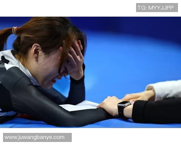 女足球明星韩国犯规事件引发的争议与反思解析